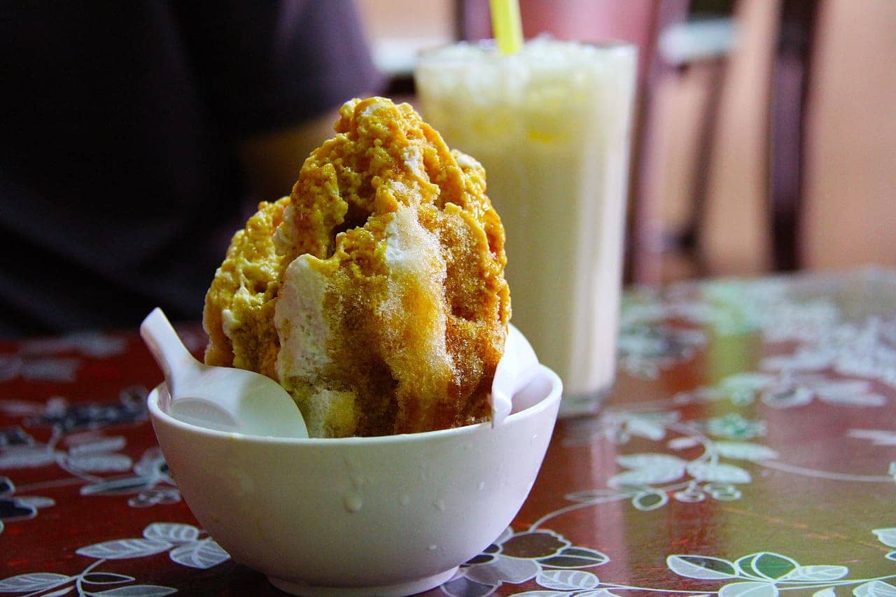 cendol popular dessert, malaysia