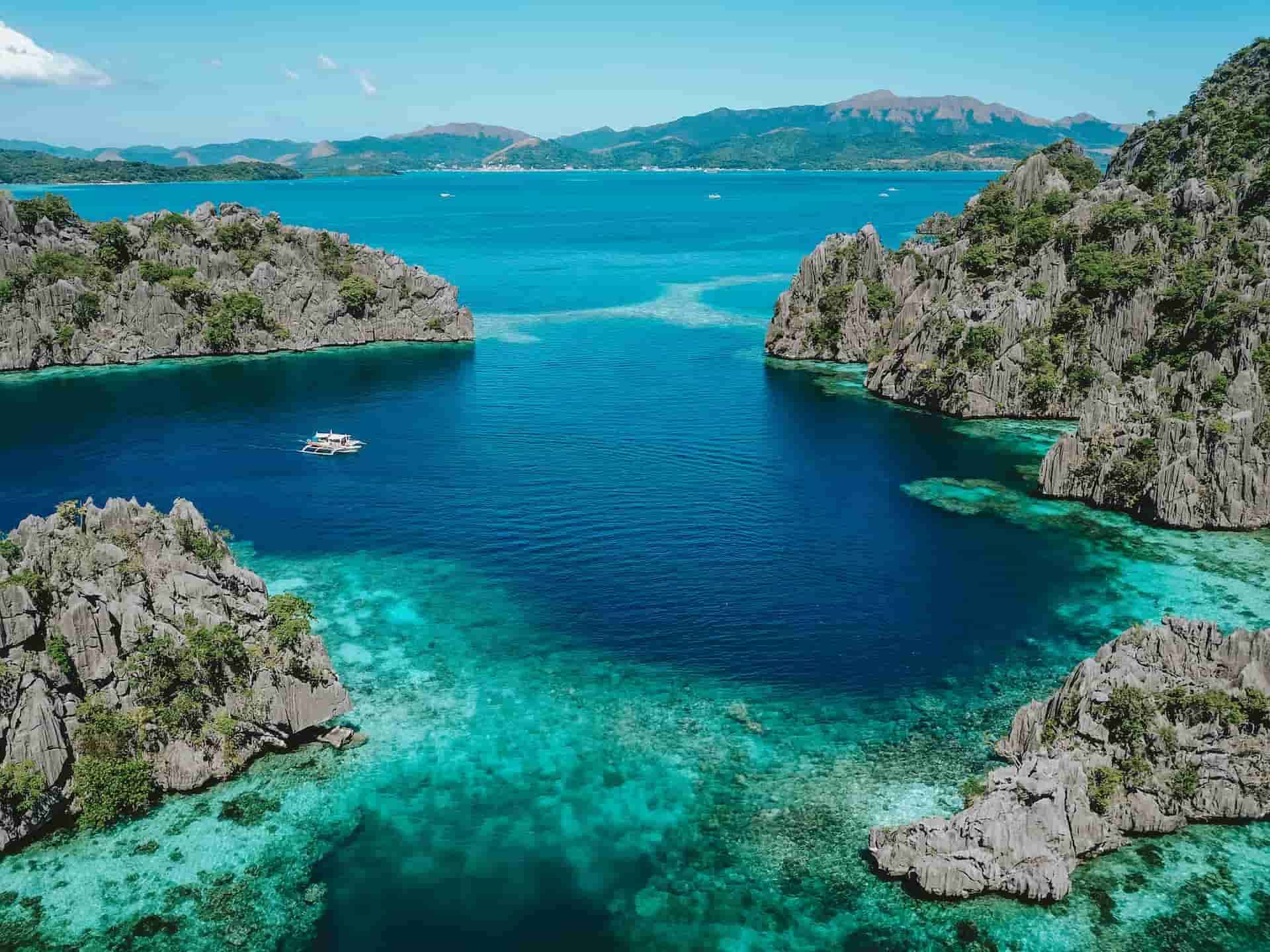turquoise waters in Coron island, Philippines